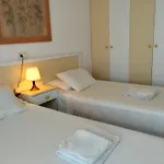 Spacious In - Sea View - 95 M² Apartman