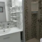 Spacious In - Sea View - 95 M² Apartman *