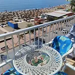 Apartment Spacious In - Sea View - 95 M²