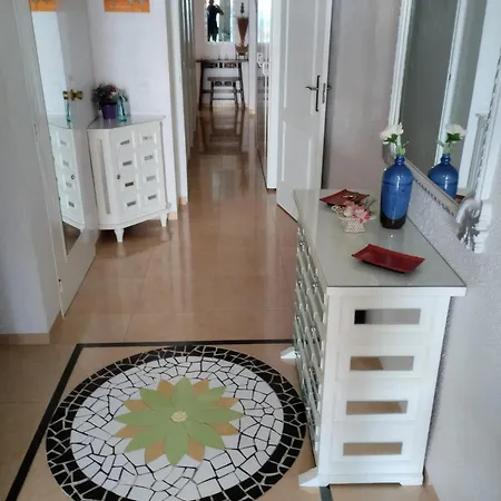 Spacious In - Sea View - 95 M² Appartement Fuengirola