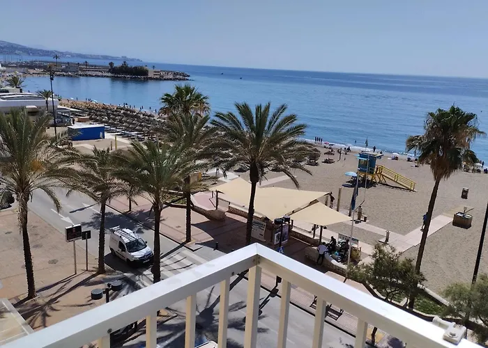 Spacious In - Sea View - 95 M² Daire Fuengirola